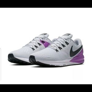 Nike Air Zoom Structure 22 size 9.5 New